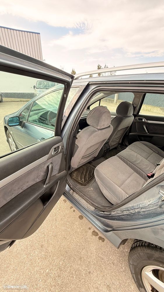 Peugeot 407 SW 1.6 HDi Executive - 16