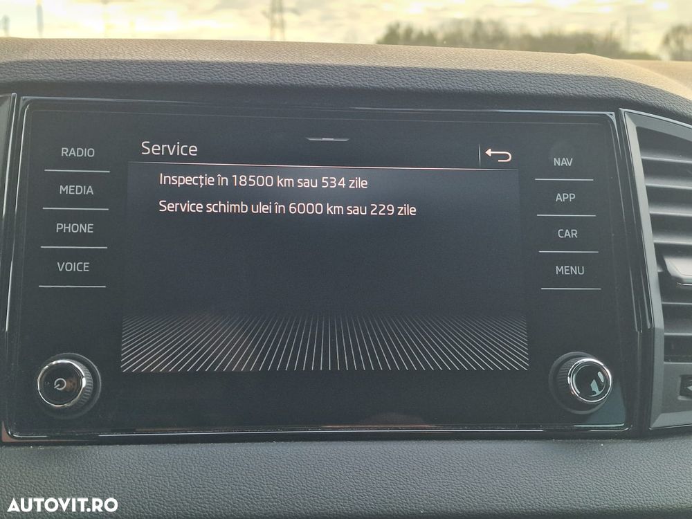 Skoda Karoq 2.0 TDI 4X4 DSG Sportline - 23