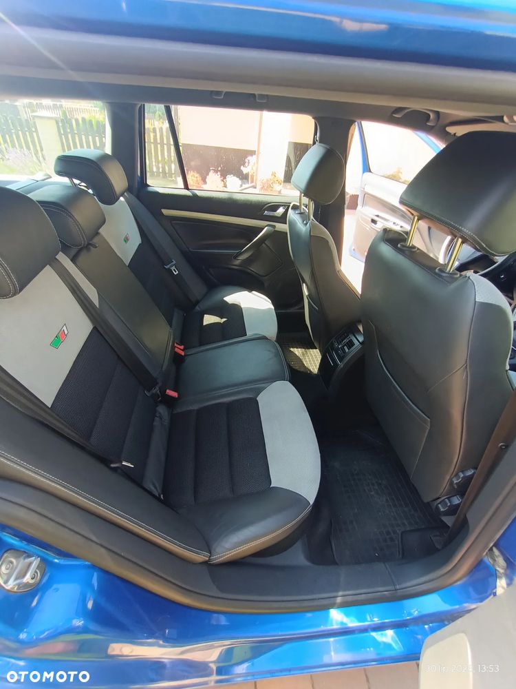 Skoda Octavia 2.0 TDI DPF RS - 10