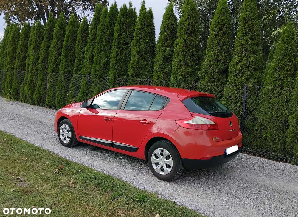 Renault Megane - 5