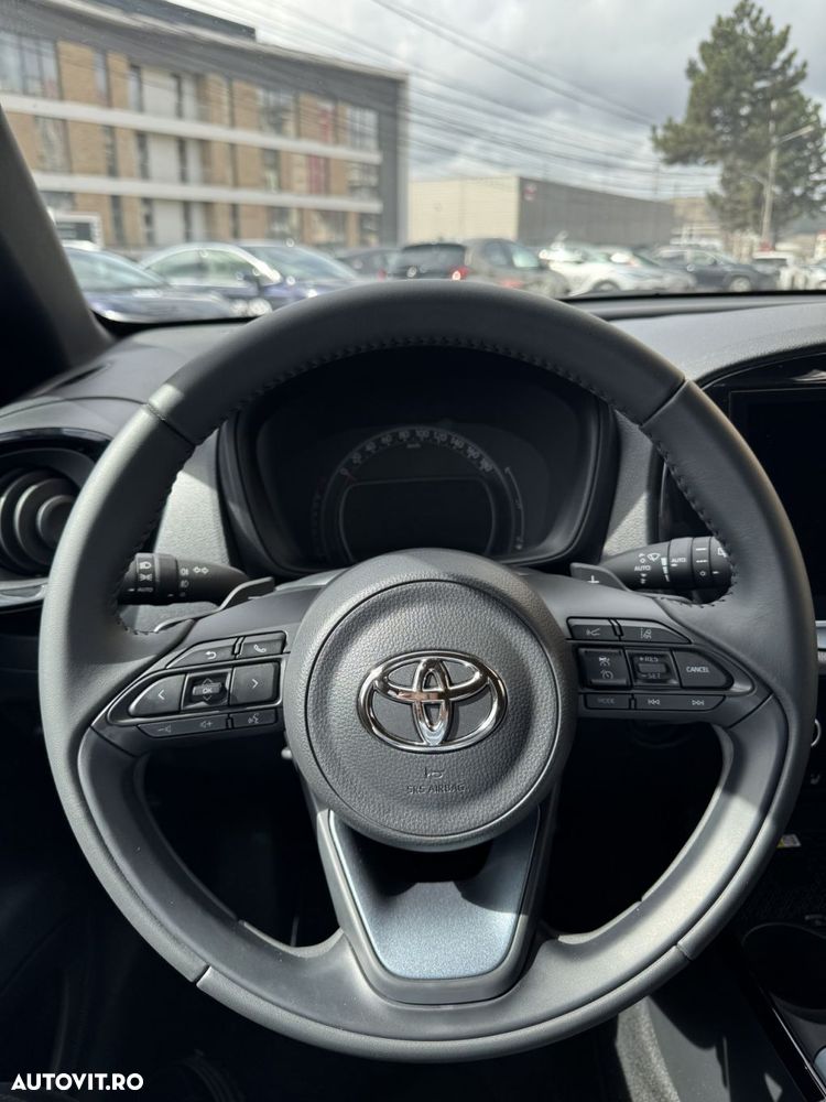 Toyota Aygo X - 6