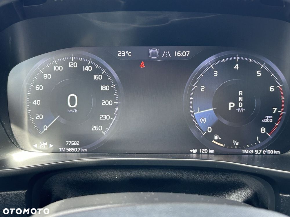 Volvo XC 40 - 15