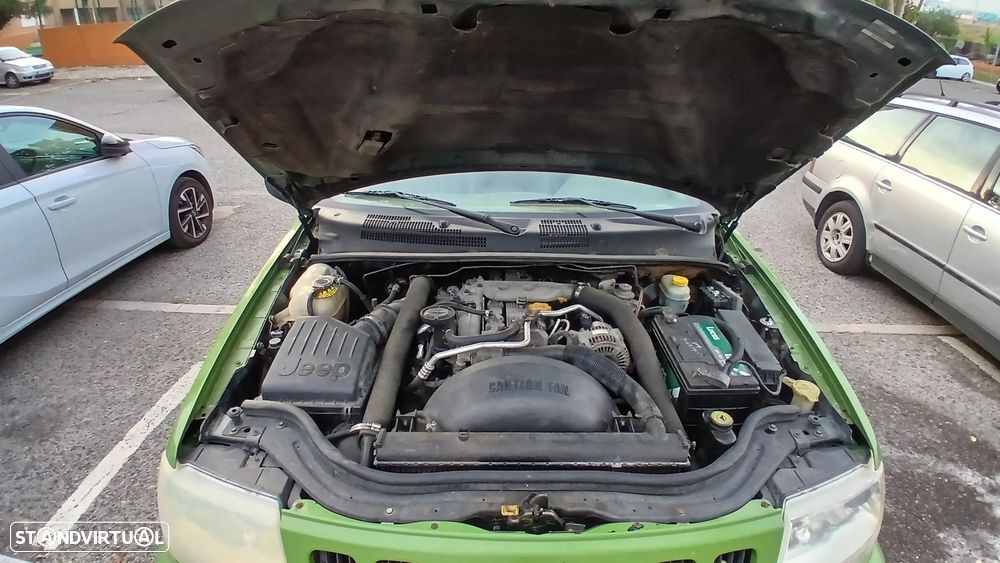 Jeep Grand Cherokee - 10