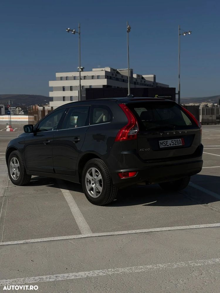 Volvo XC 60 D4 Summum - 7