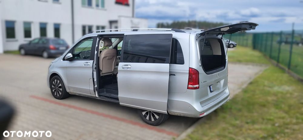 Mercedes-Benz Klasa V 300 d Avantgarde 9G-Tronic (d³ugi) - 2