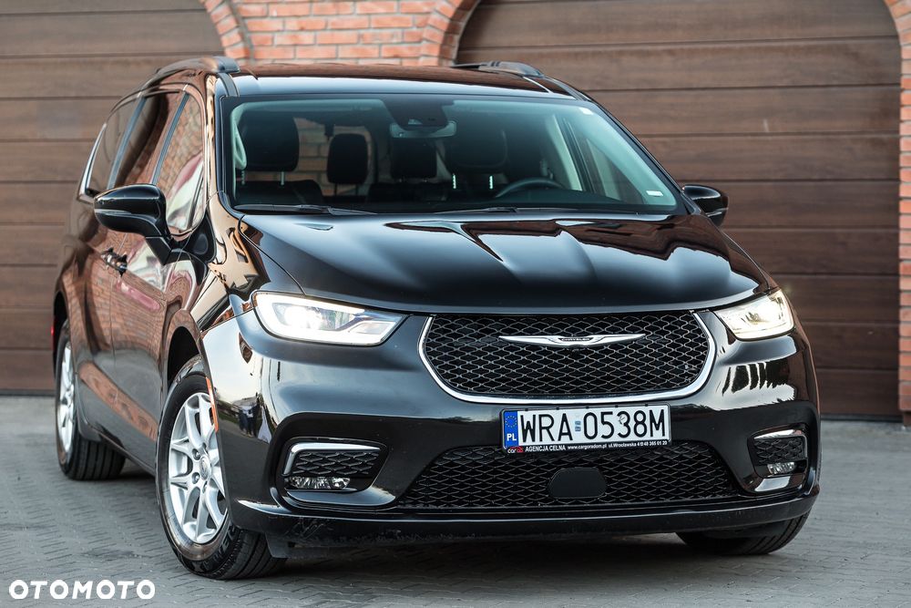 Chrysler Pacifica - 7