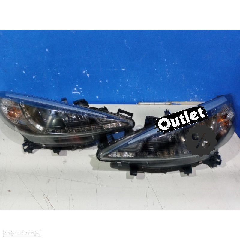 R145869C1 FARÓIS COM LUZ DIURNA LED PEUGEOT 207 06-12 FUNDO PRETO - 4