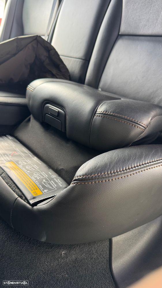 Volvo XC 60 2.0 D4 Dynamic Edition Geartronic - 21