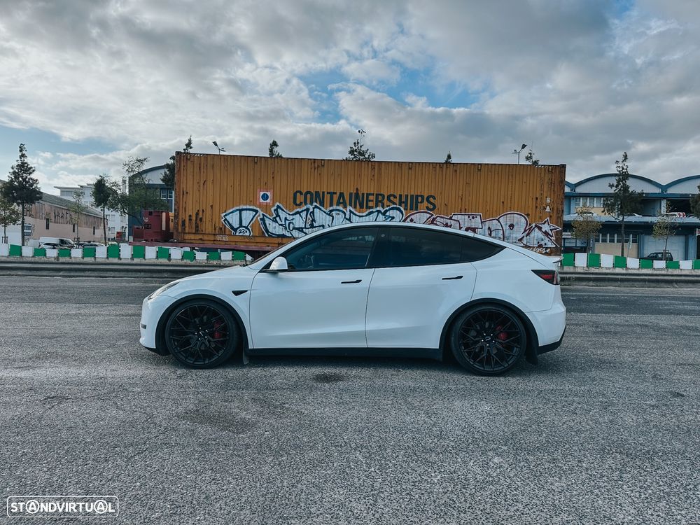 Tesla Model Y Performance Tração Integral - 8