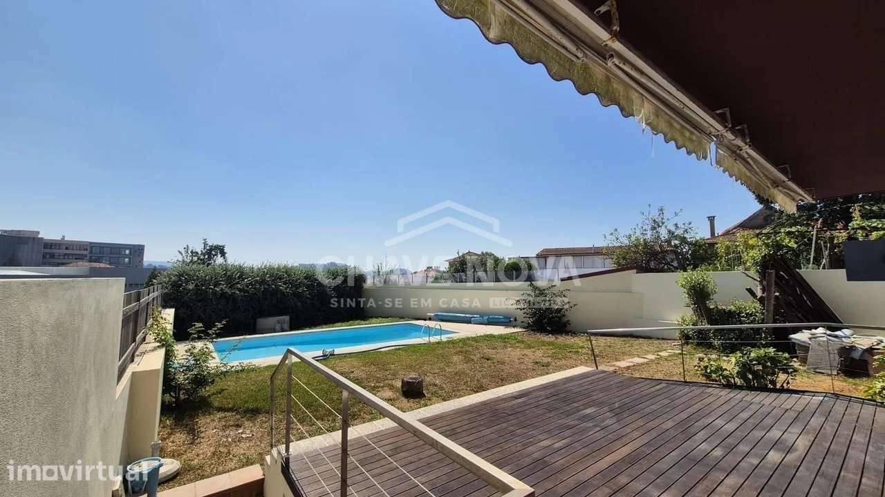 Excelente Moradia V5 com piscina - Grande imagem: 5/37