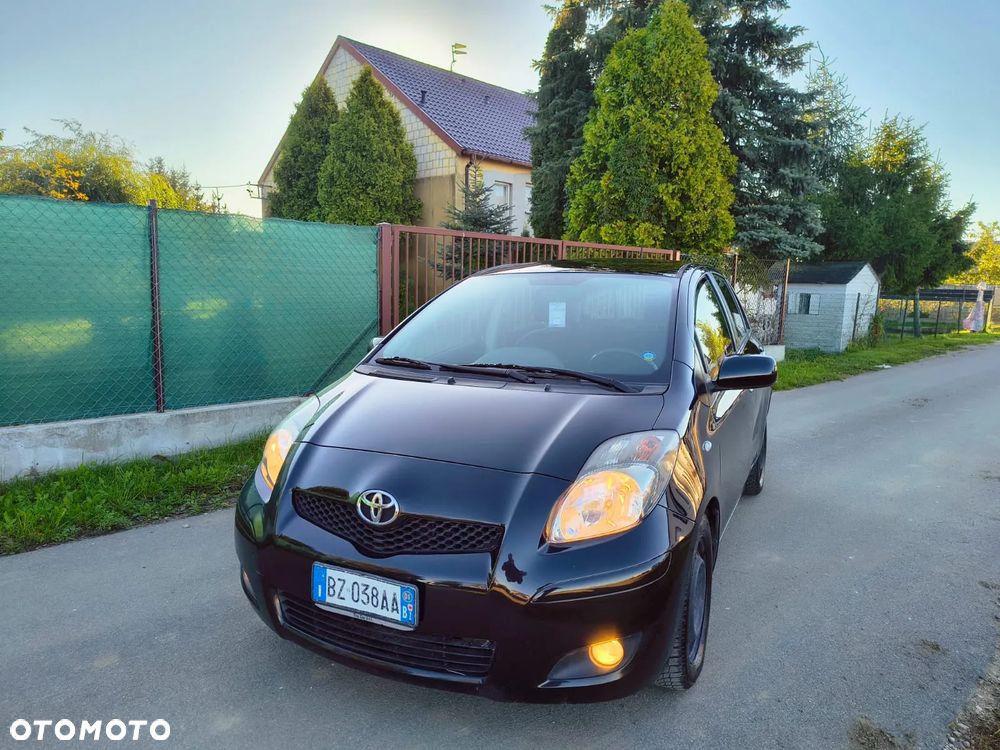 Toyota Yaris ver-1-4-d--4d - 10