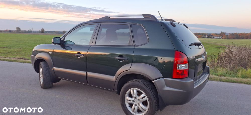 Hyundai Tucson 2007 photo 3