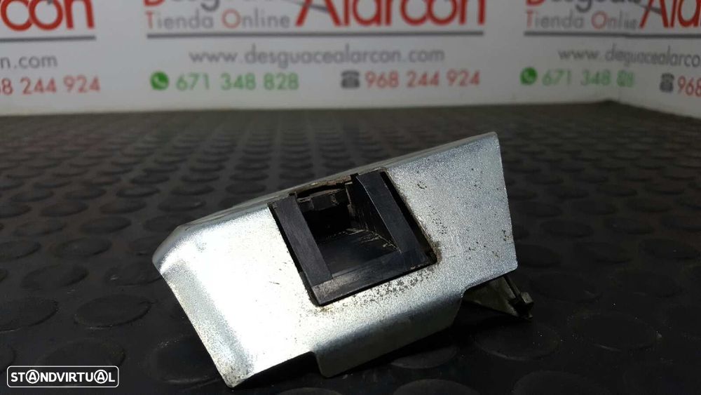 BLOQUEIO DA PORTA DESLIZANTE ESQUERDA PEUGEOT PARTNER (S2) COMBI PLUS - 2