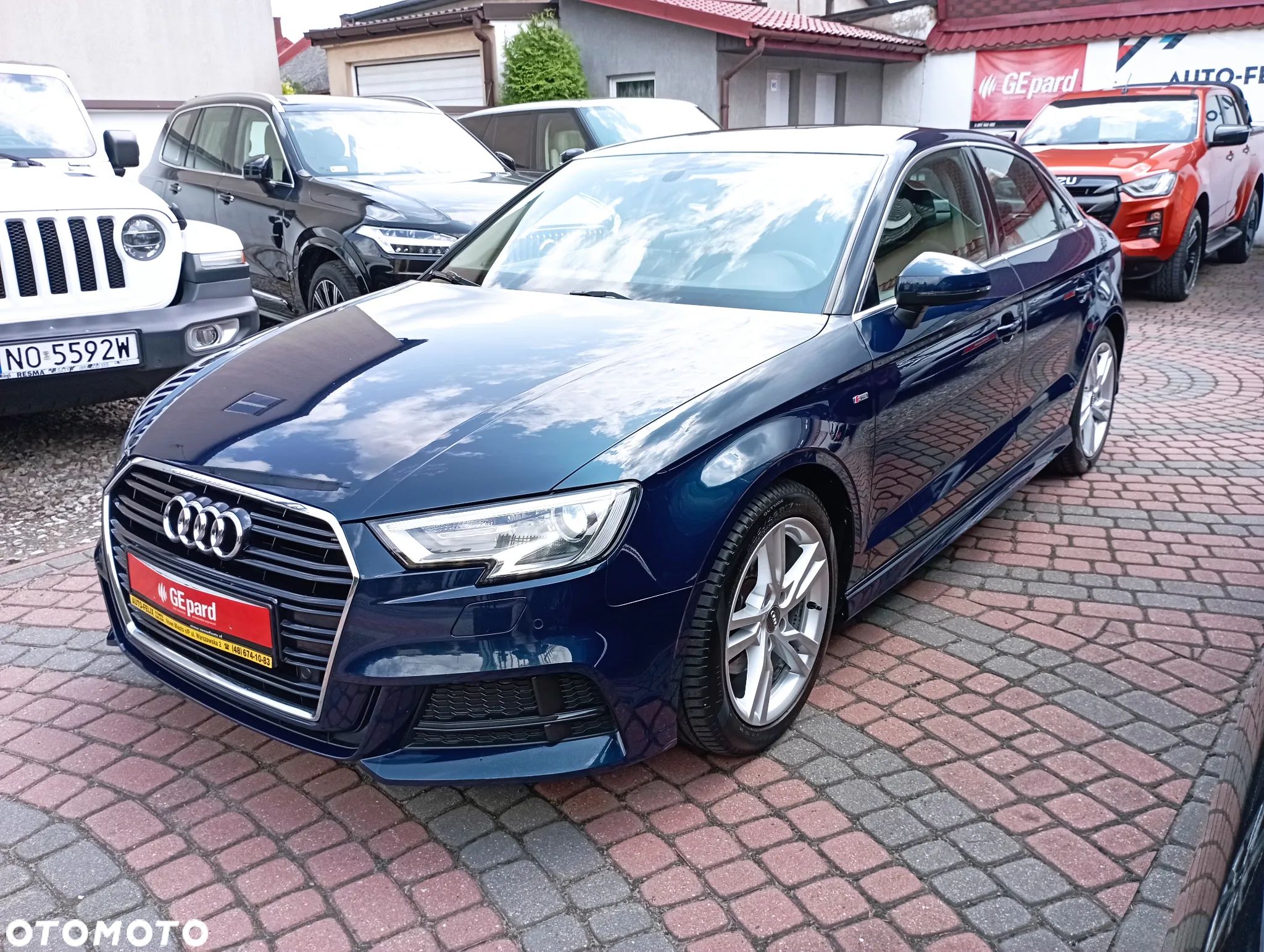 Audi A3 35 TFSI S tronic - 1