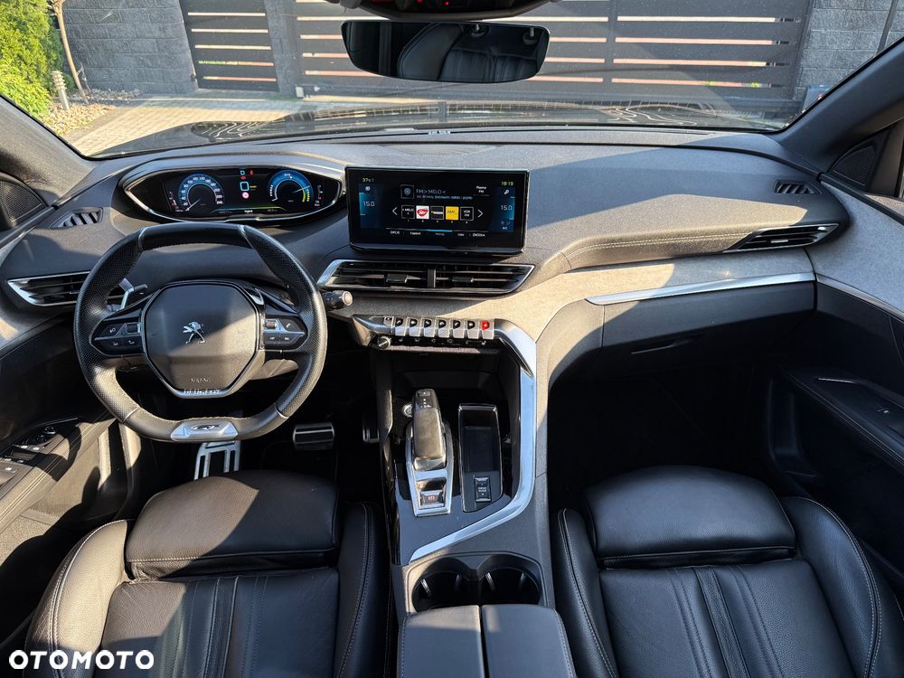 Peugeot 3008 225 e-EAT8 GT Pack - 29