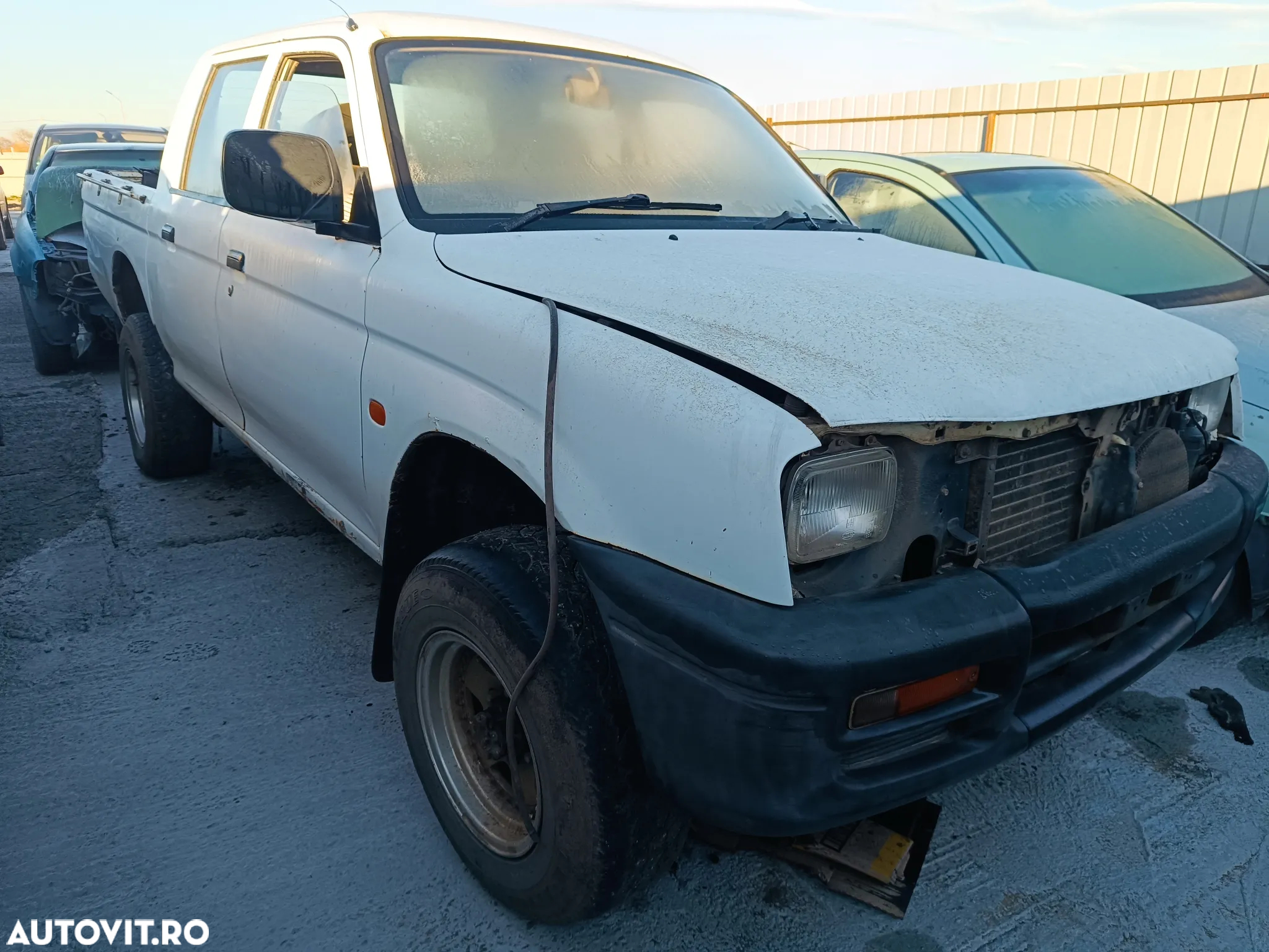 Dezmembrez Mitsubishi l200 fabr 1997 2.5d - 3