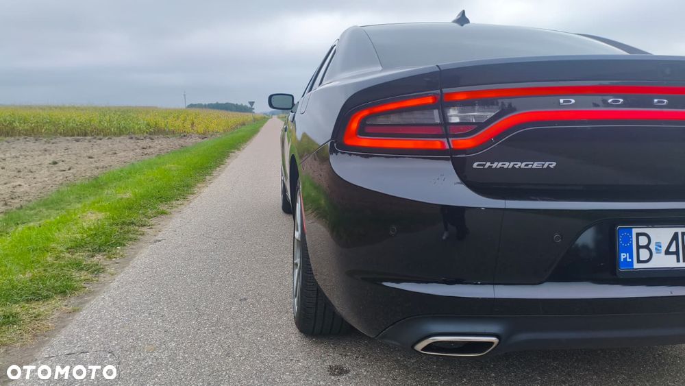 Dodge Charger - 7