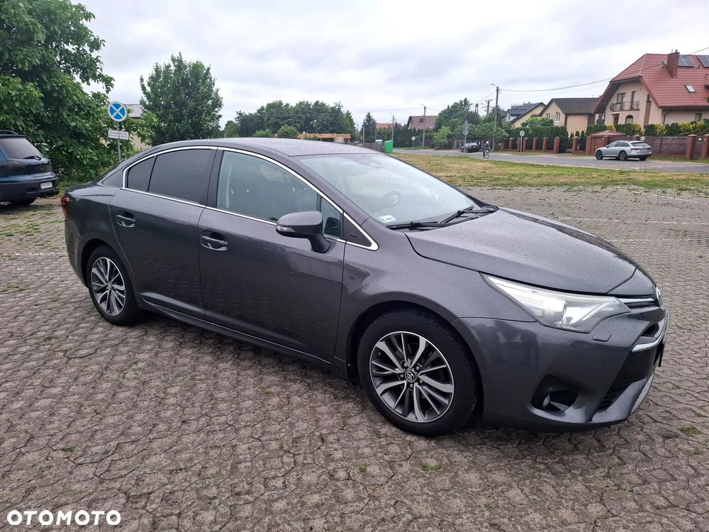 Toyota Avensis 1.8 Prestige - 3