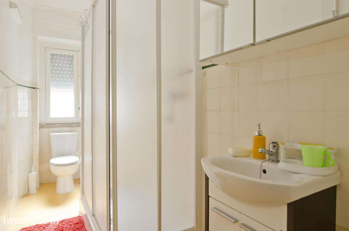 Quarto - localizado em Arroios Lisbon - Grande imagem: 4/10