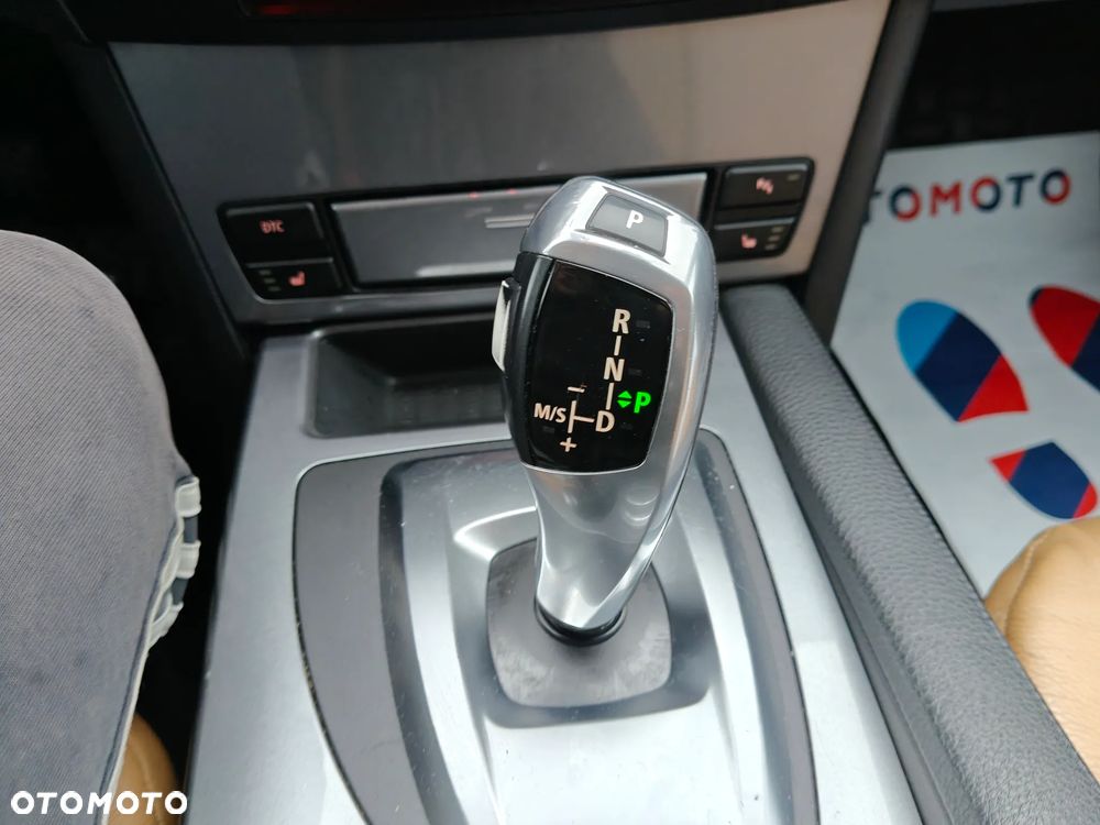 BMW Seria 5 520d Edition Exclusive - 39