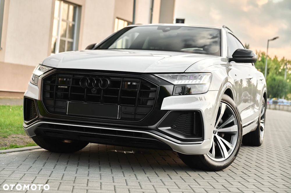 Audi Q8 - 3