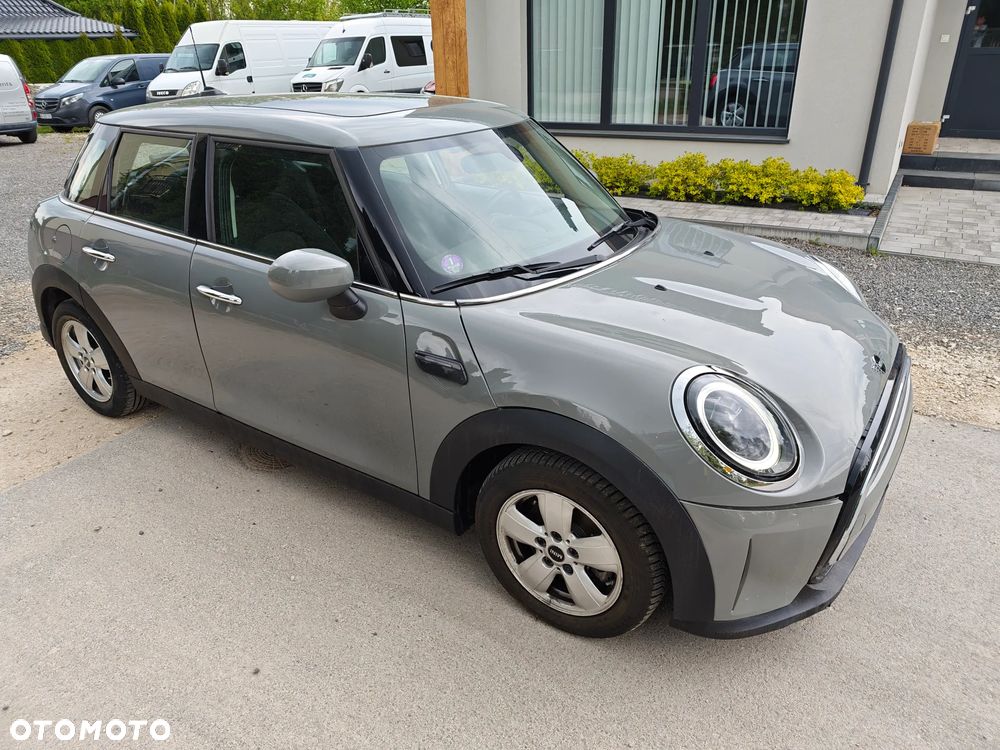 MINI ONE Standard - 8