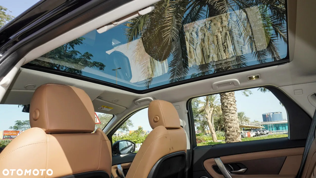 Land Rover Discovery Sport P250 Dynamic HSE - 10