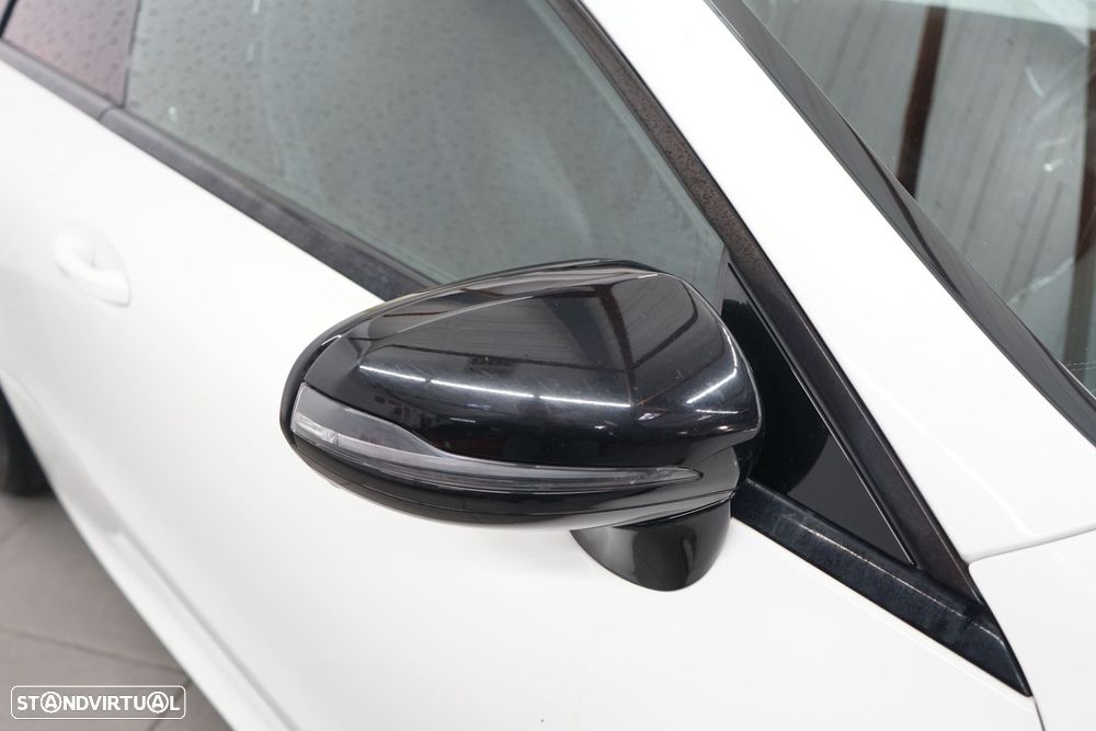 Mercedes-Benz E 220 d AMG Line - 13