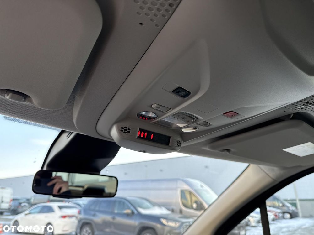 Toyota Proace City Verso 1.5 D-4D Family - 24