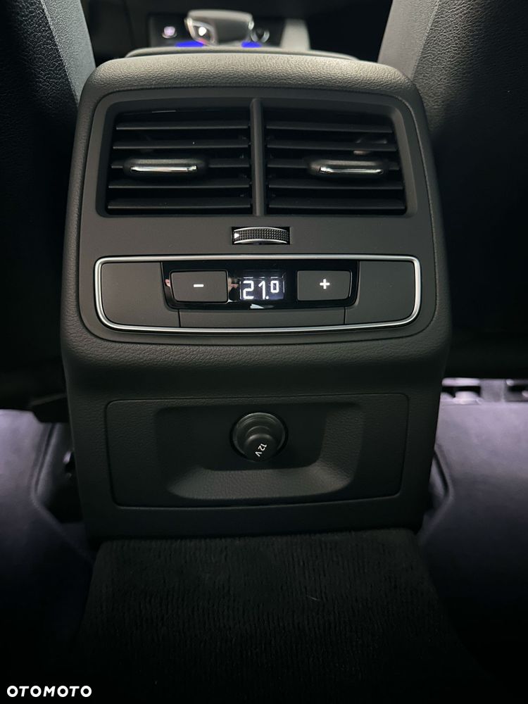 Audi A4 Allroad - 34