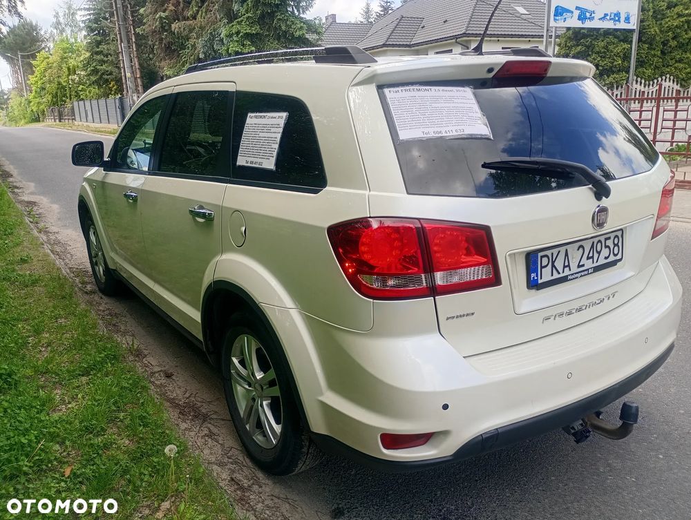 Fiat Freemont 2.0 Multijet Lounge AWD - 4