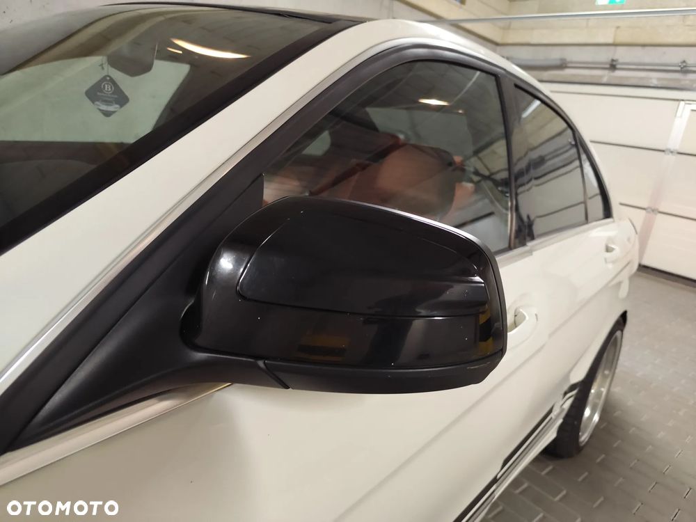 Mercedes-Benz Klasa C 220 CDI DPF Automatik Avantgarde - 8