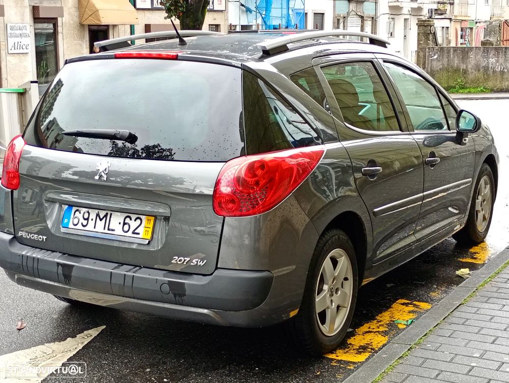 Peugeot 207 SW 1.4 Premium - 5