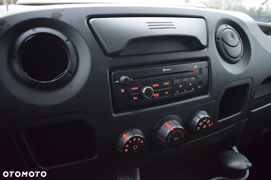 Renault Master - 13