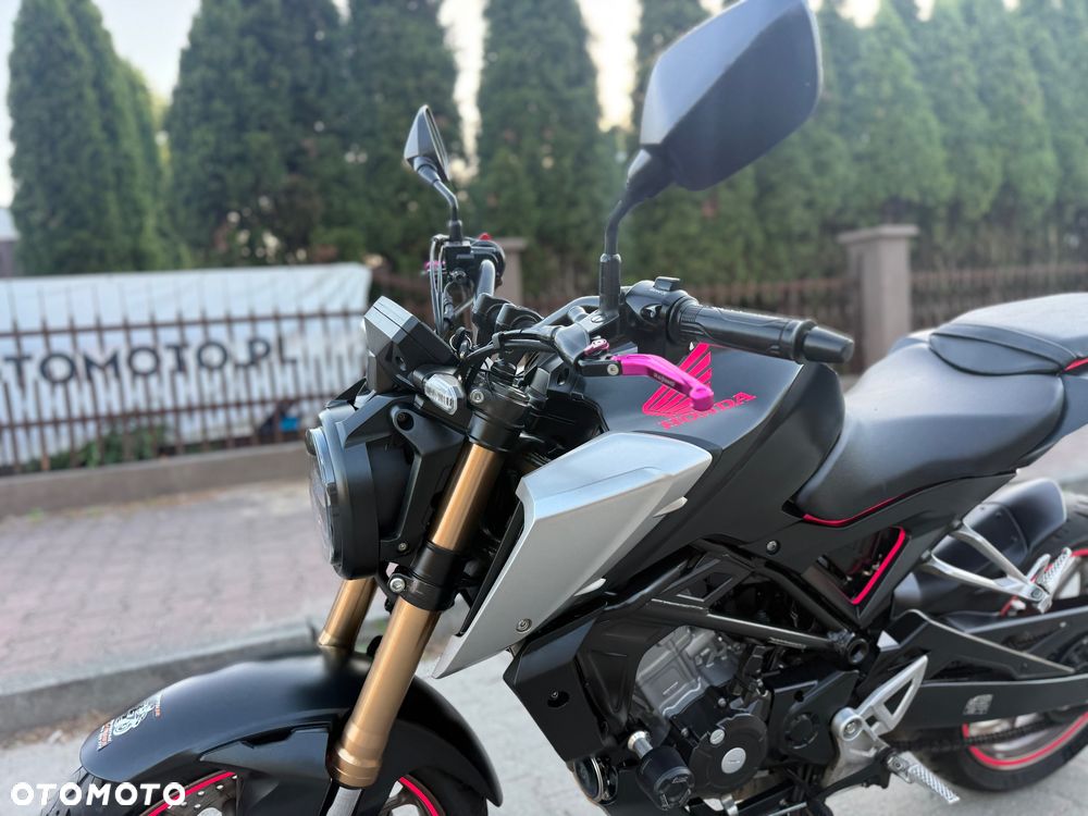 Honda CB - 22