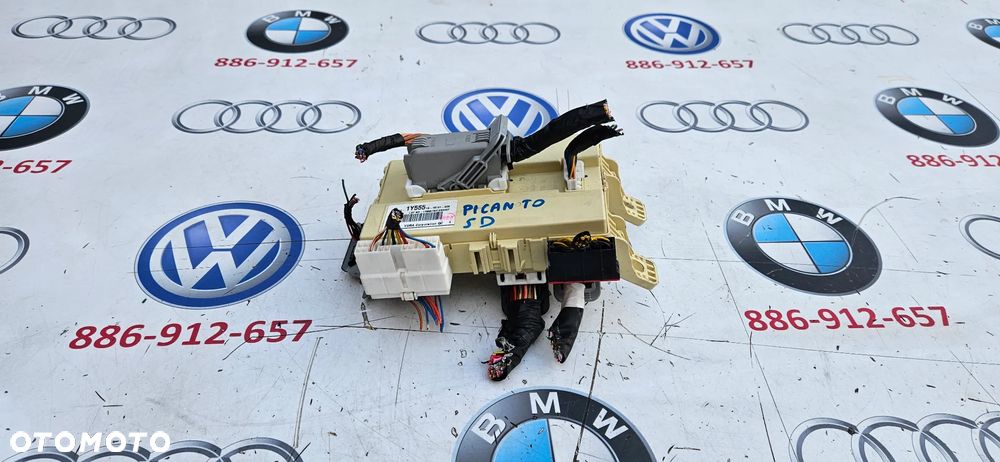 Kia Picanto II 2 2011- Skrzynka bezpieczników BCM Moduł BSI z przewodami Kostki Kable  91950-1Y555 Wersja 5 drzwi Europa - 2