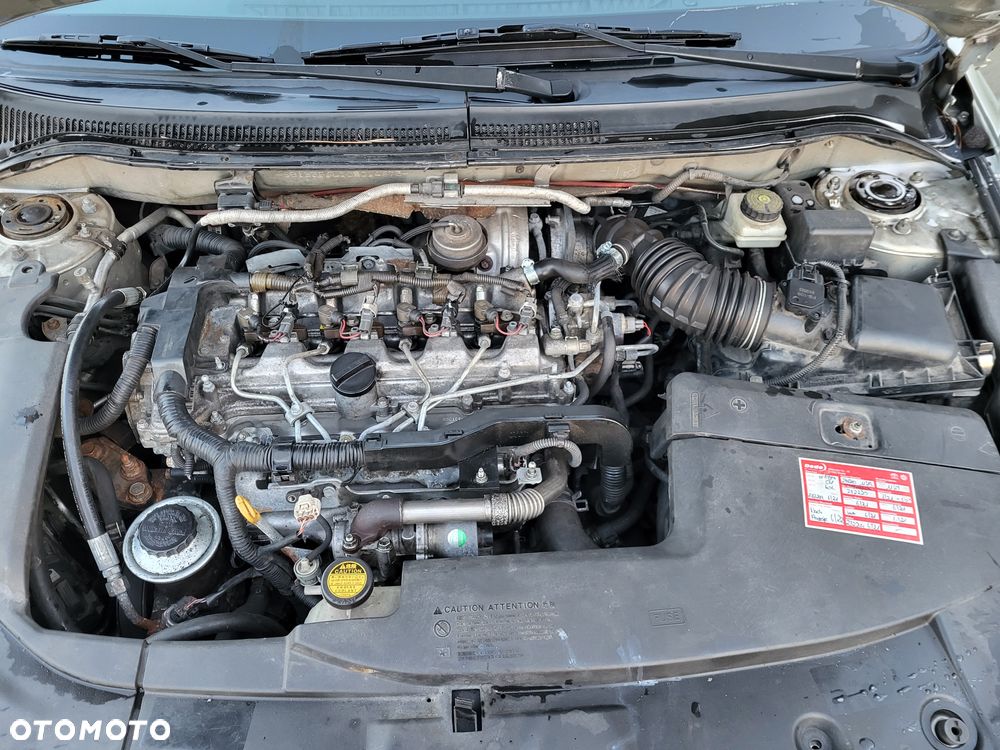 Toyota Avensis 2.2 D-4D Prestige - 10