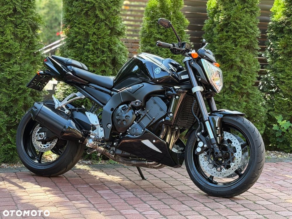 Yamaha FZ - 2