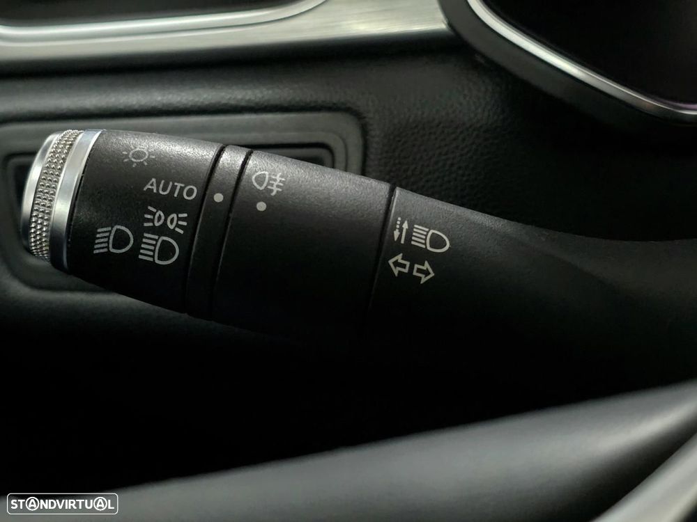 Renault Captur 1.5 dCi Exclusive - 18