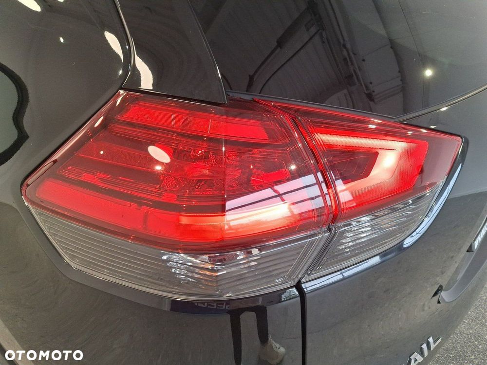 Nissan X-Trail - 12