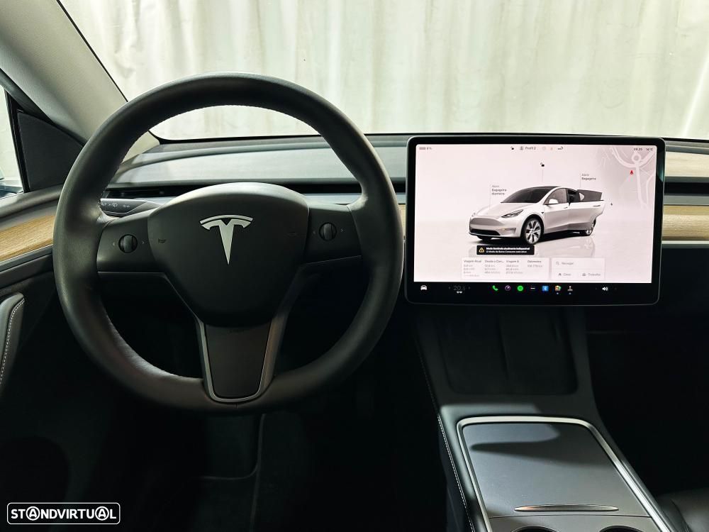 Tesla Model Y Long Range Dual Motor AWD - 21
