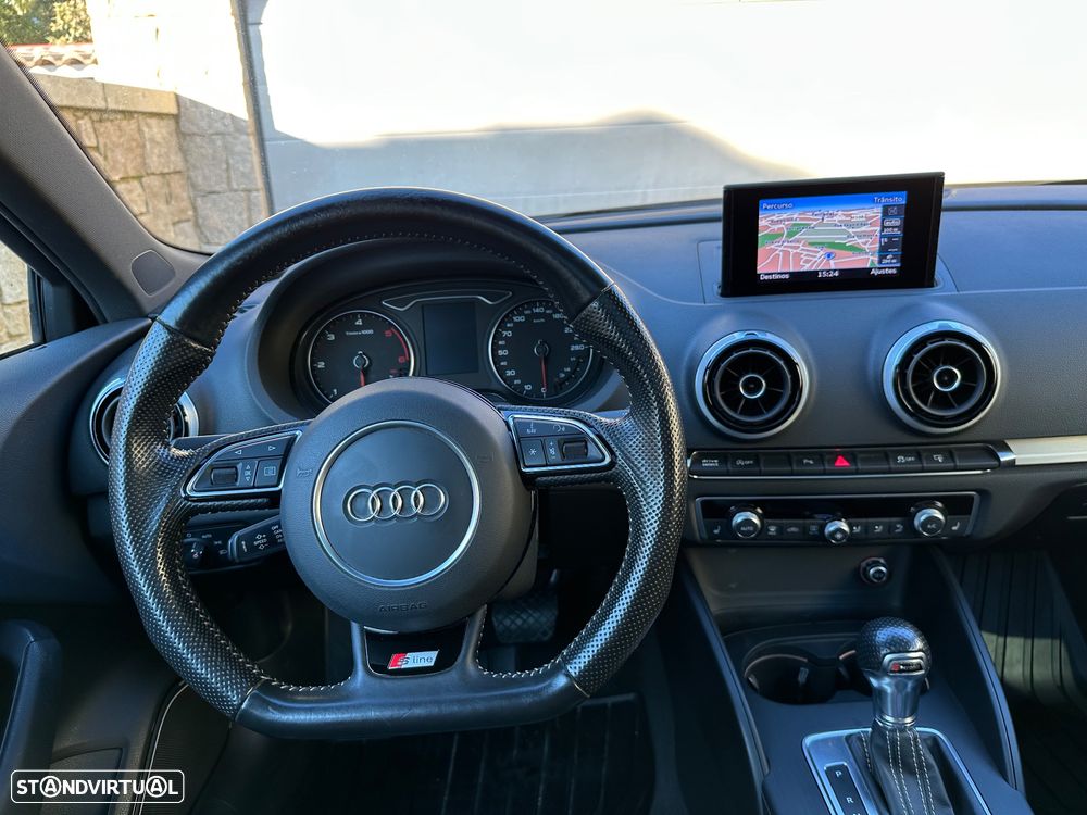 Audi A3 2.0 TDI (clean diesel) quattro S tronic S line Sport Pack - 10