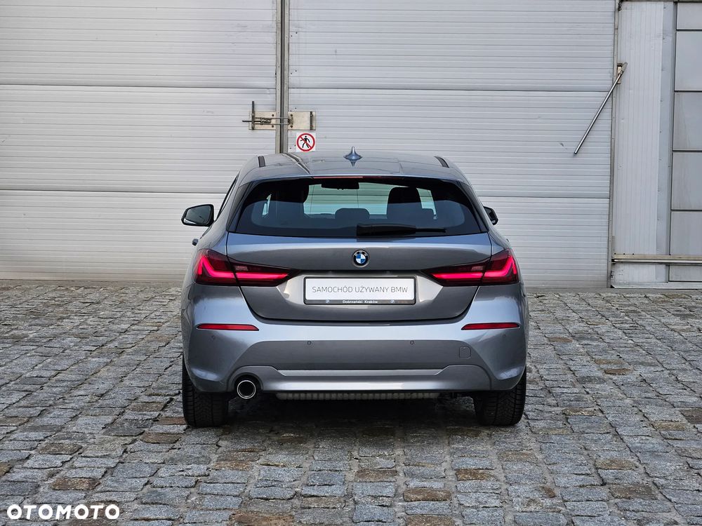 BMW Seria 1 118i Advantage - 21