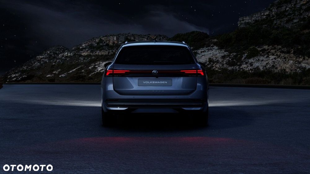 Volkswagen Passat Variant 1.5 TSI ACT mHEV Business Plus DSG - 12