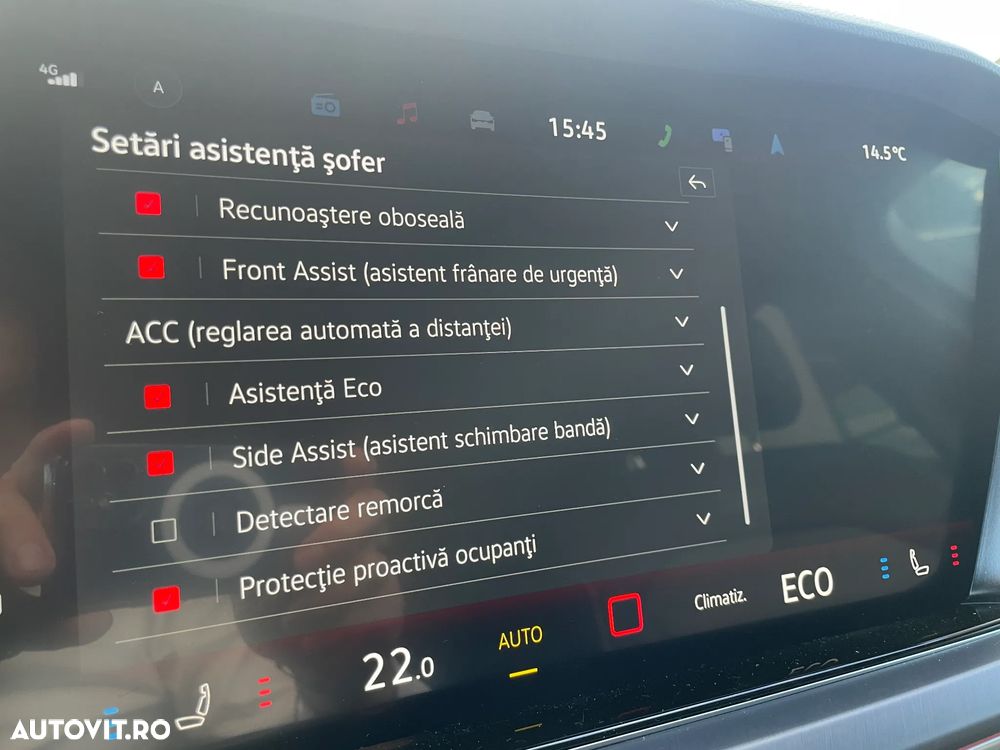 Volkswagen Touareg V6 TDI 4MOTION R-Line - 33