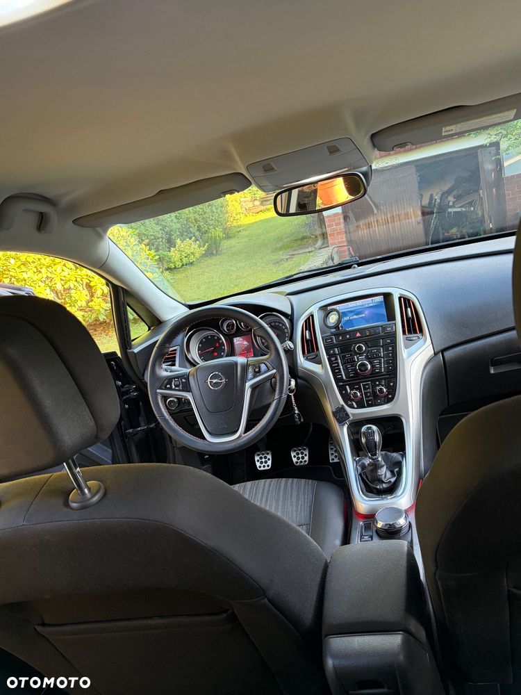 Opel Astra - 18