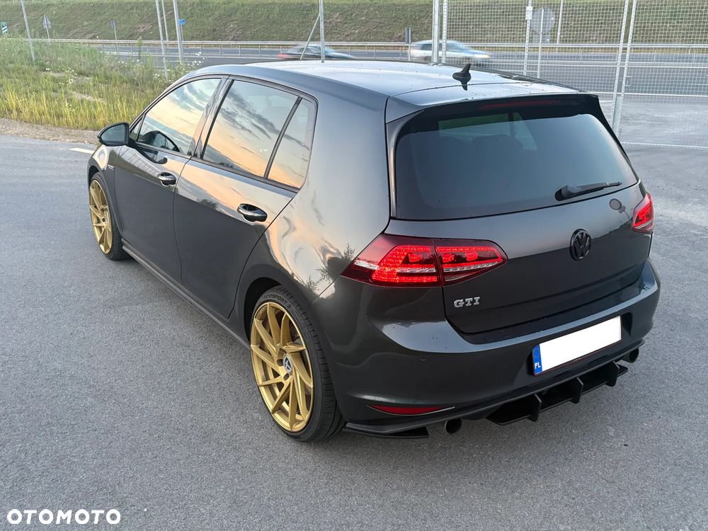 Volkswagen Golf 2.0 TSI BMT GTI - 30
