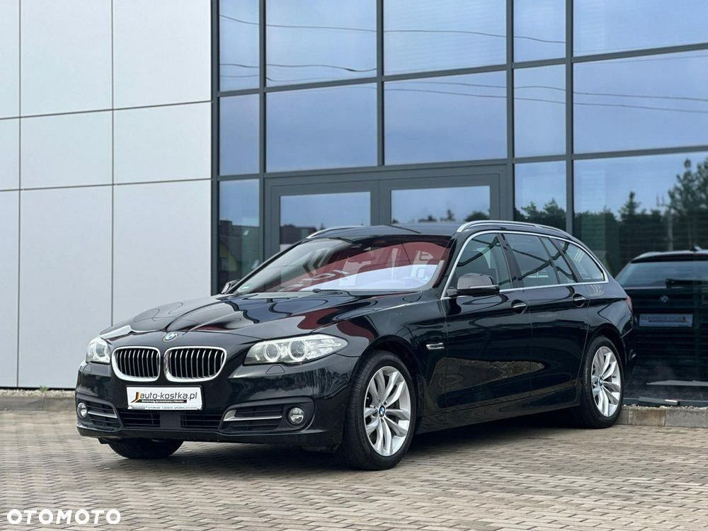 BMW Seria 5 525d xDrive - 4
