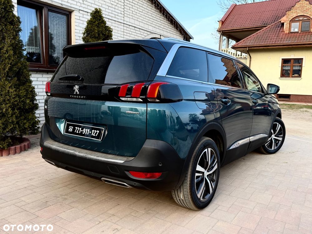 Peugeot 5008 - 11