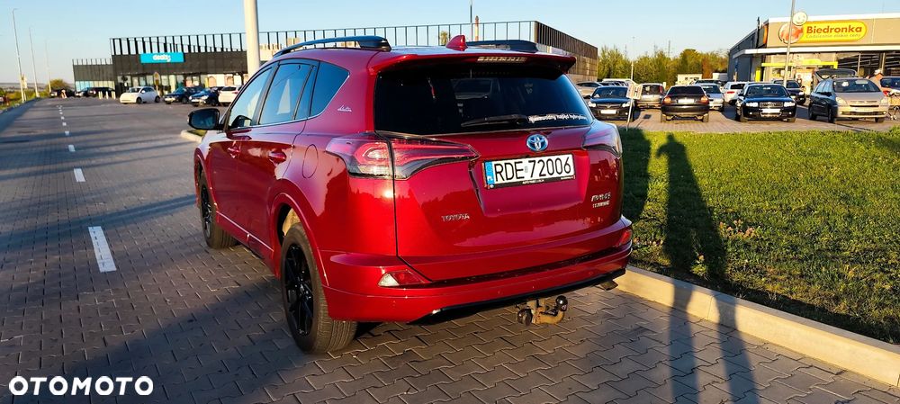 Toyota RAV4 - 9